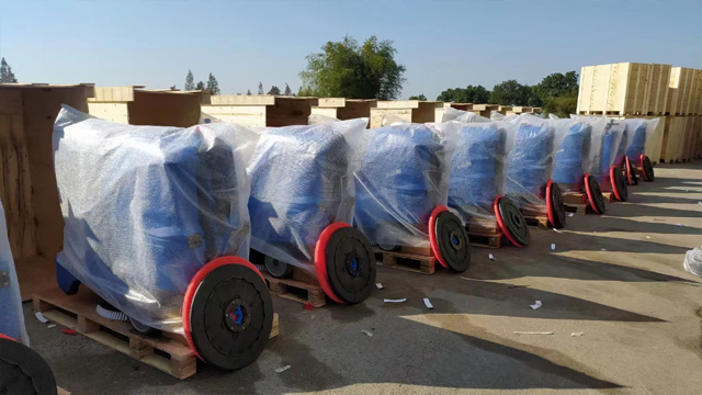 工業洗地機:工業廠區清潔升級的核心助力